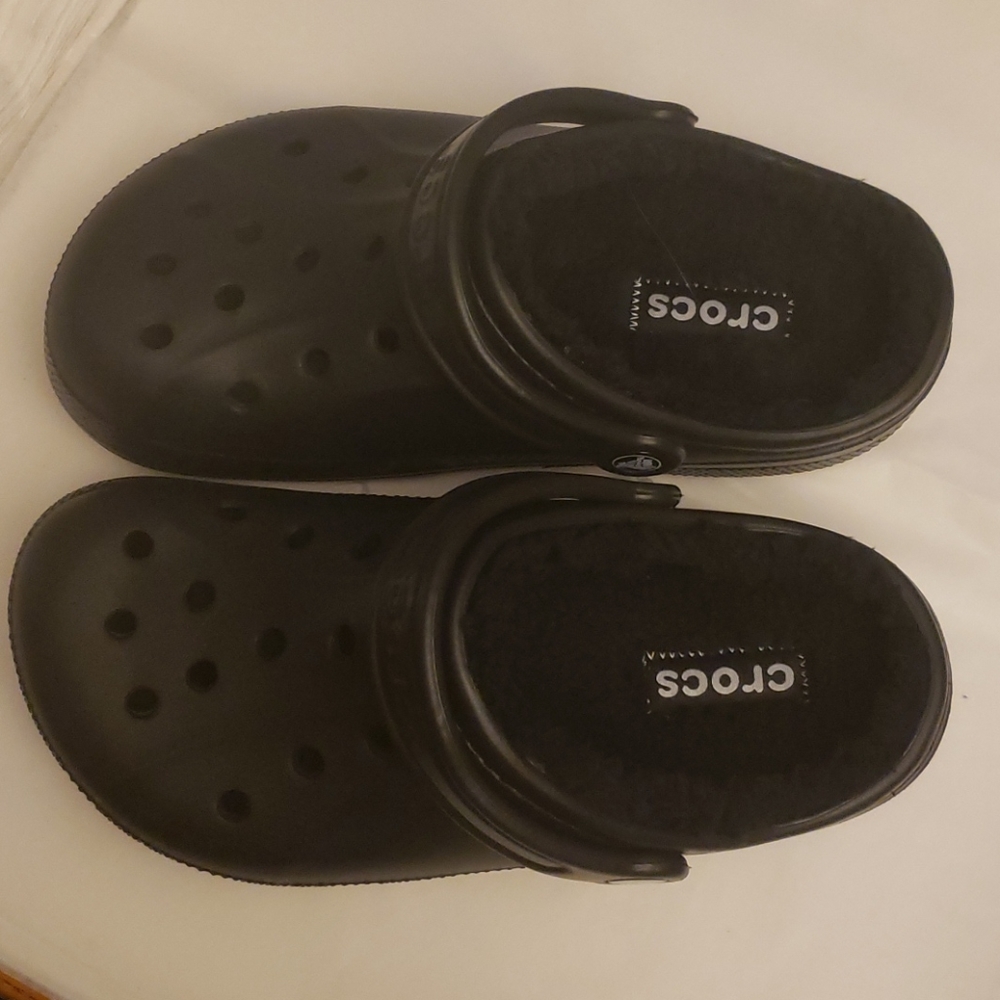 Brand New Ralen lined crocs black - Picture 2 of 10